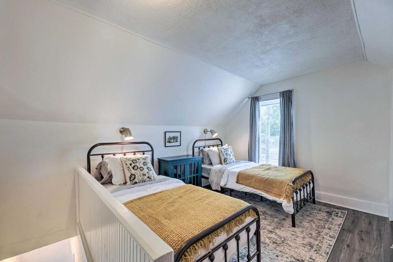 Pet-Friendly Greenville Home With Private Yard Екстер'єр фото