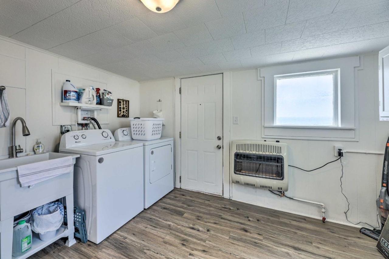 Pet-Friendly Greenville Home With Private Yard Екстер'єр фото